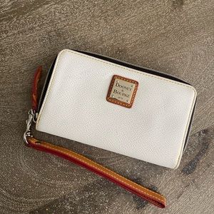 Dooney and Bourke wristlet